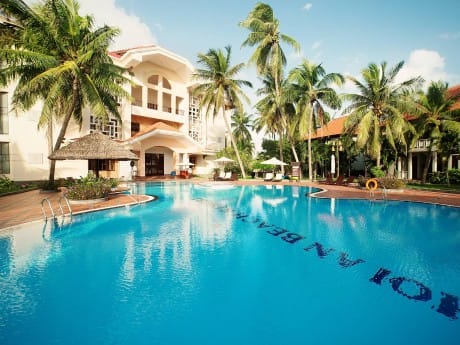 Hoi An Beach Resort Pool