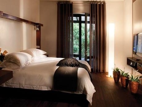 Hotel on the Promenade Guestroom