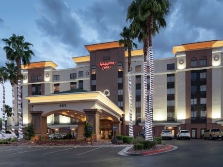 LAS_Hampton Inn Tropicana - exterior
