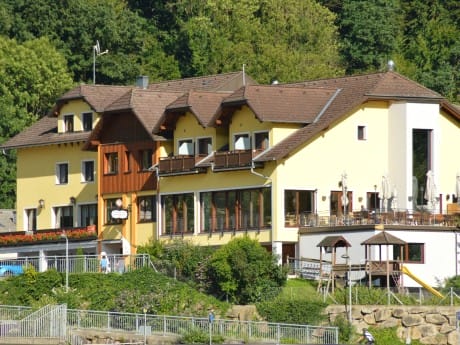 Gasthof zur Donaubrücke