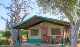 Kenia - Sentrim Tsavo Lodge Zimmerbsp.