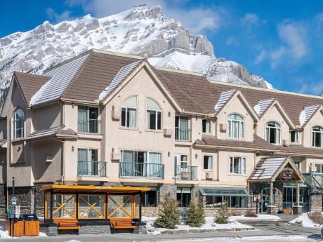 Irwin's Mountain Inn