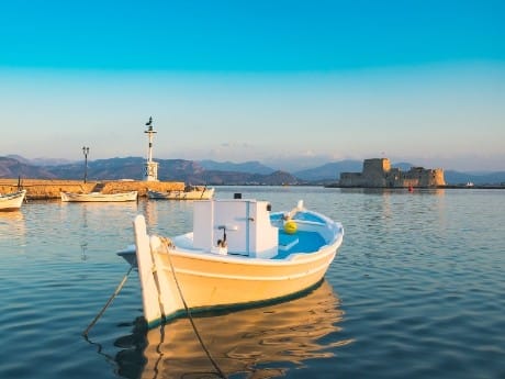 griecheland-nafplio-hafen boote