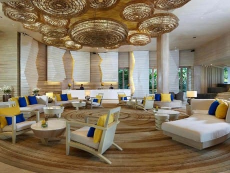 Amari Phuket - Lobby
