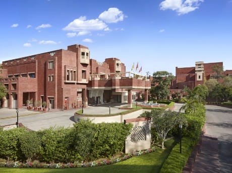 Hotel ITC Rajputana_Außenansicht