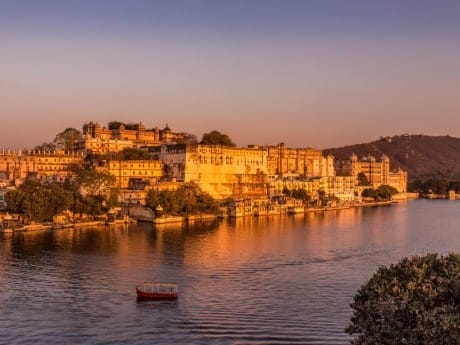 Stadtpalast im Sonnenuntergang, Udaipur