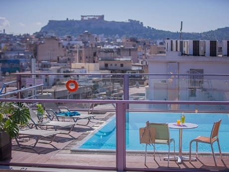 griechenland-athen-novus hotel-pool