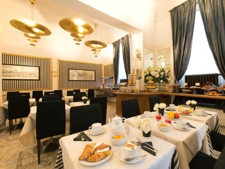 Frühstück-  Hotel de la Pace