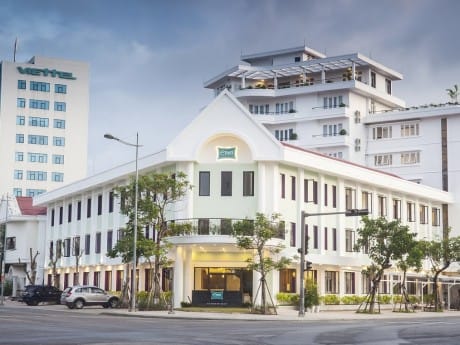 Außenansicht des EMM Hotel