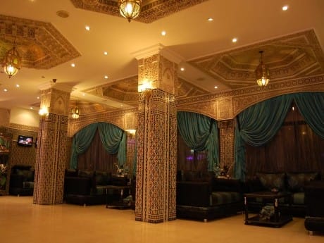 Fez, Hotel Mounia, lobby